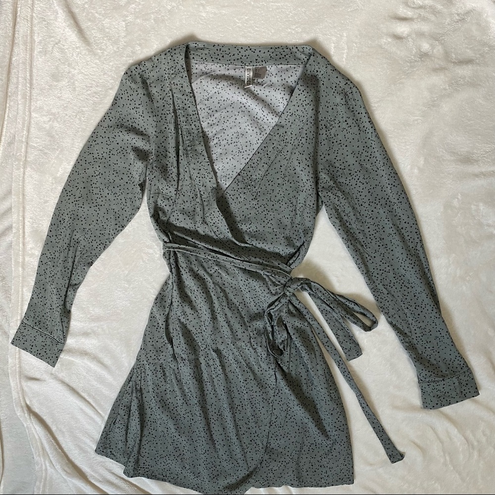 H&M Long Sleeve Wrap Dress